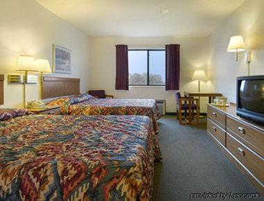 Super 8 By Wyndham Smithville Lake Zimmer foto